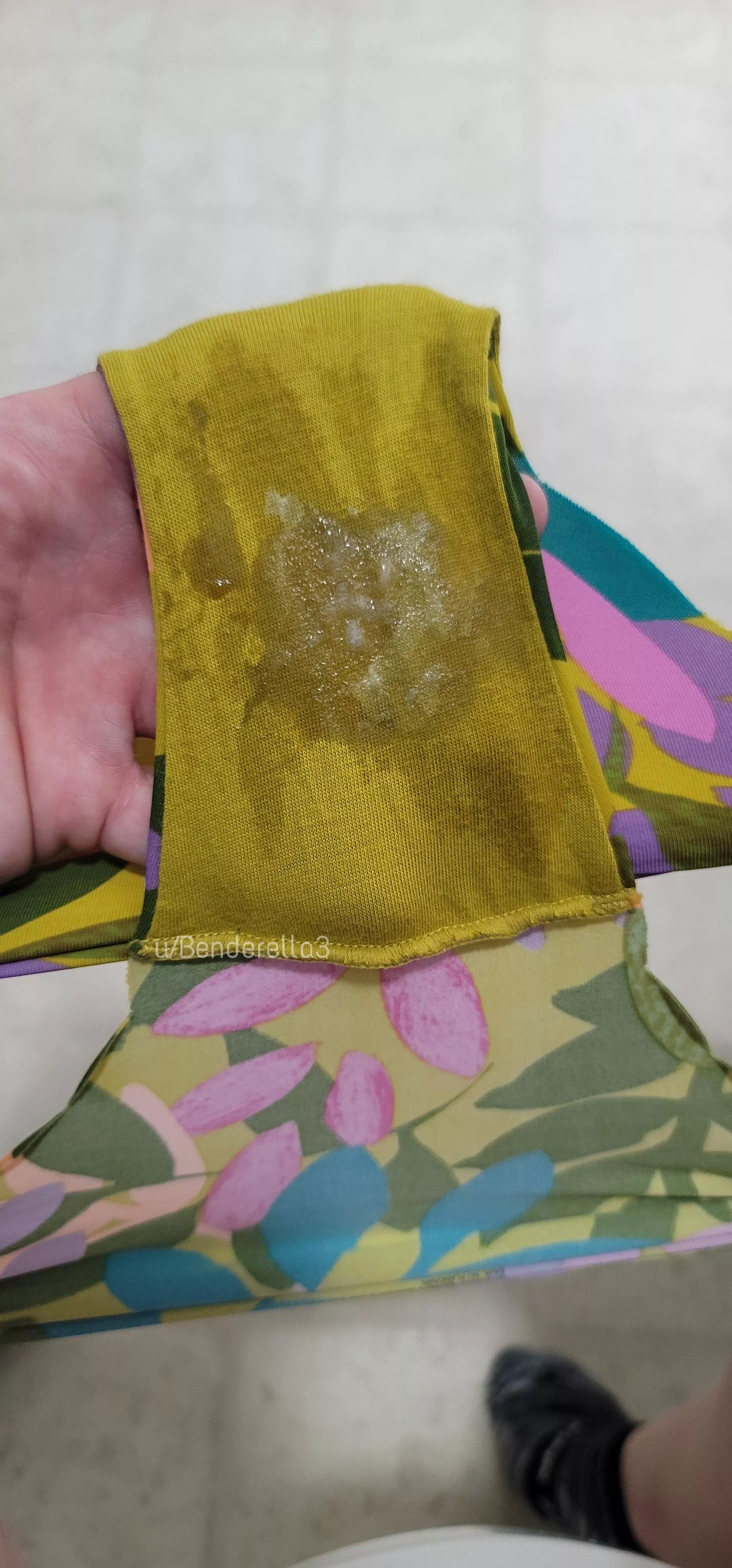 Well, the gym was fun 💦 who wants them?