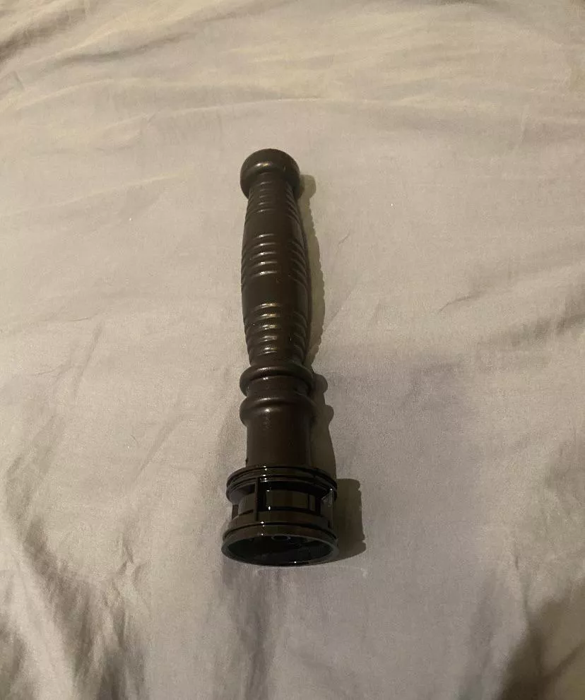 Who want to see the sissy ass that this toy is about to destroy? Come talk😘