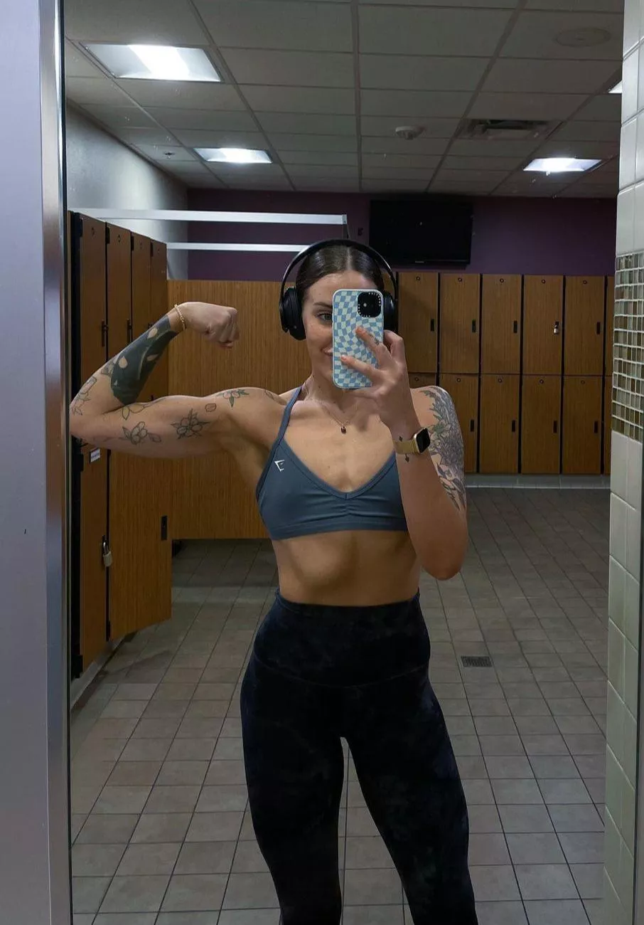 (f31) this is a legitimate post. I'm getting certified as a trainer and I want to practice giving some women basic programs that I wrote (free!) Let me know!