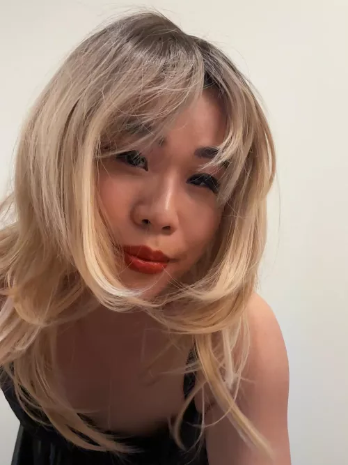 face reveal!! i’m getting to everyone’s messages sorry there’s a lot!! i love you all 💗