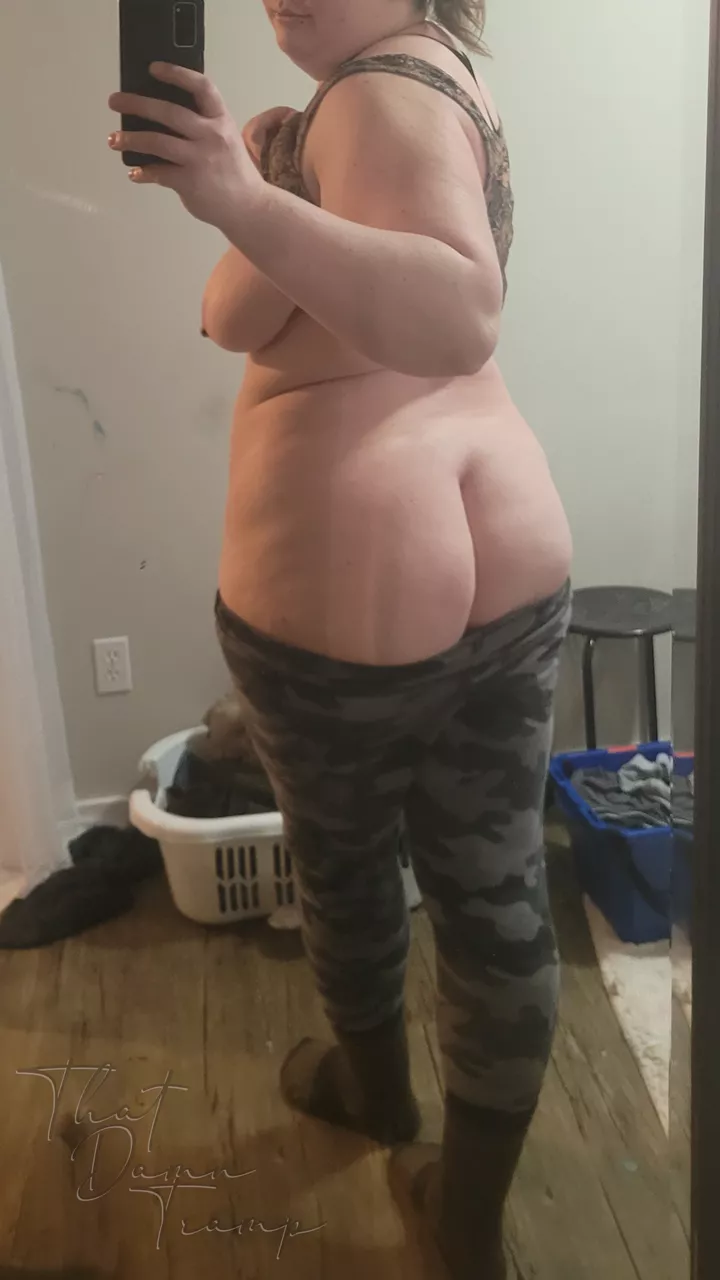 Felt cute, might suck cock later 🙂