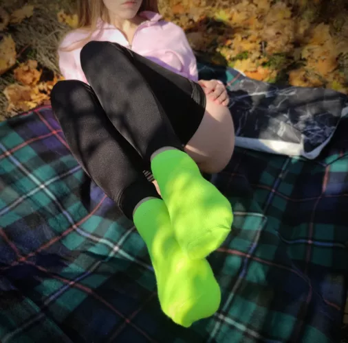 [female]On a walk I like to be bright