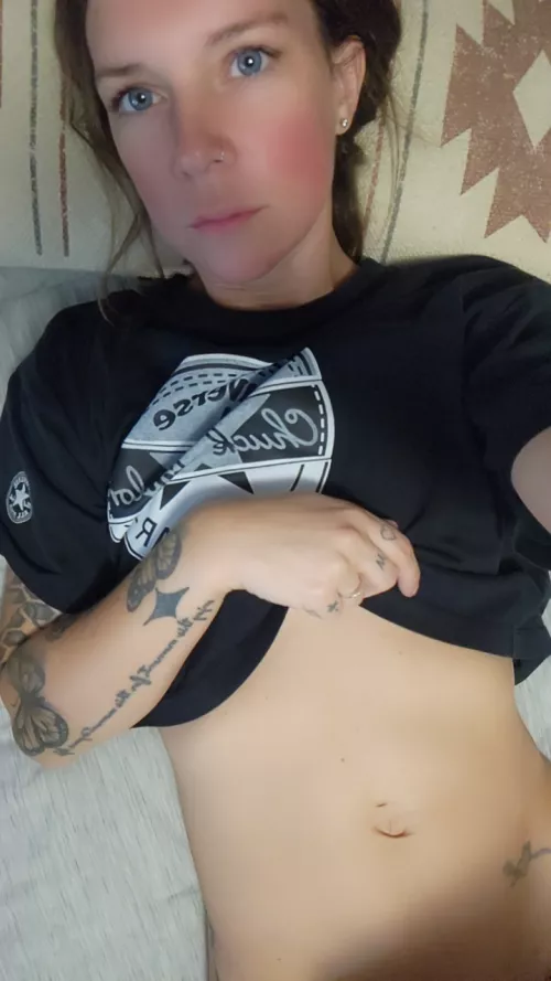 I heard someone ordered a milf for dessert.