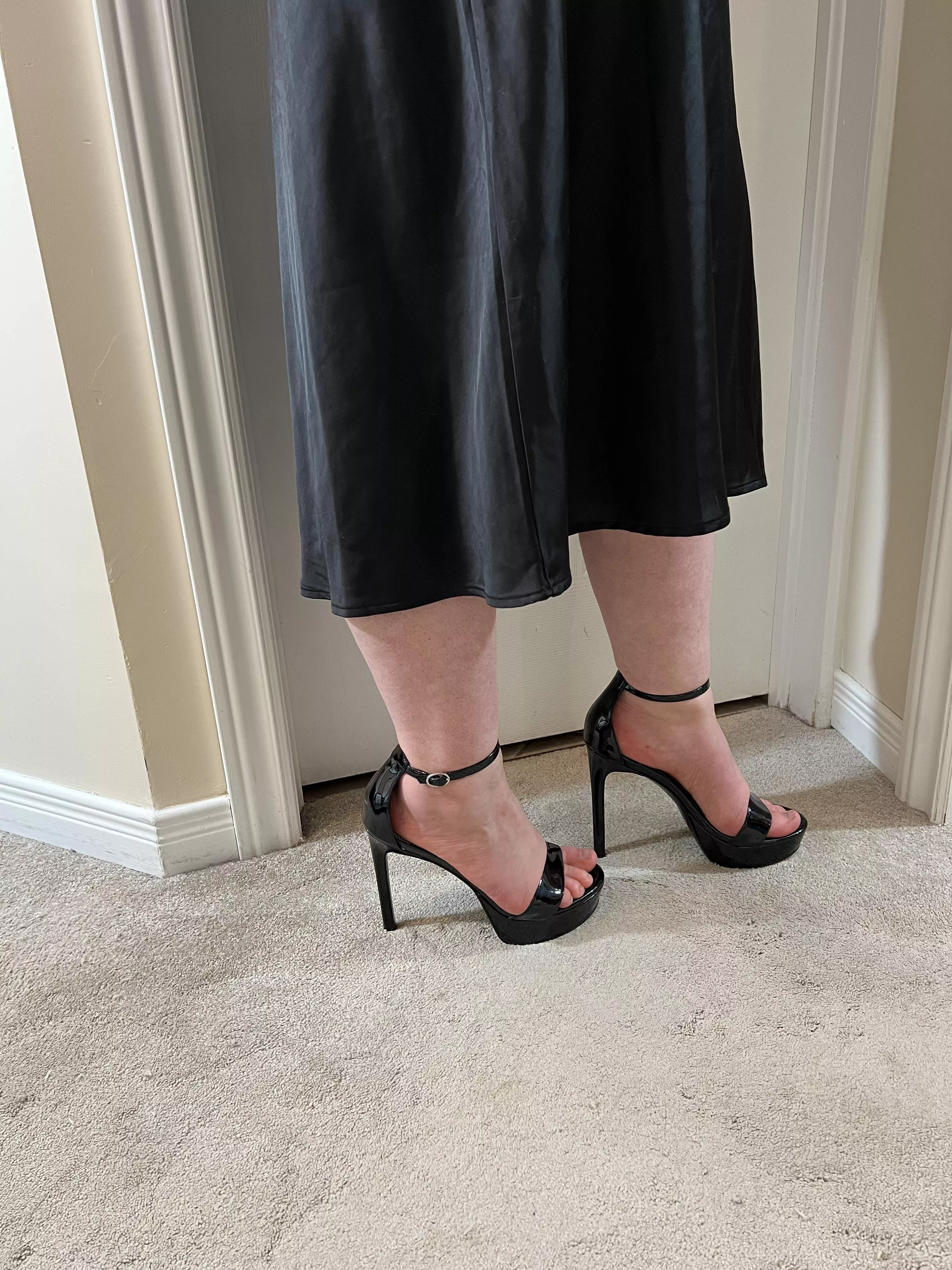 I love these heels! (size 9)