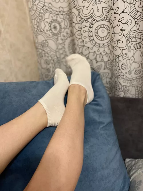 I want you to stroke my feet