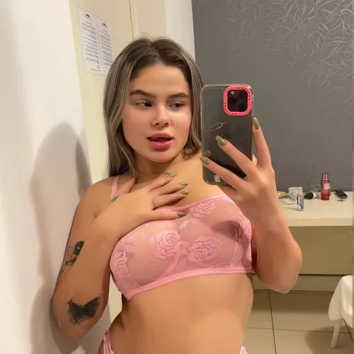 Just selfie to say hi