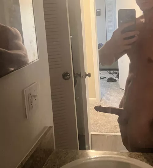 (M) my abs are starting to show again
