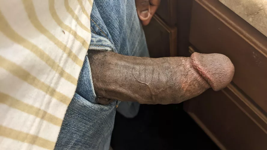 Morning wood hits different