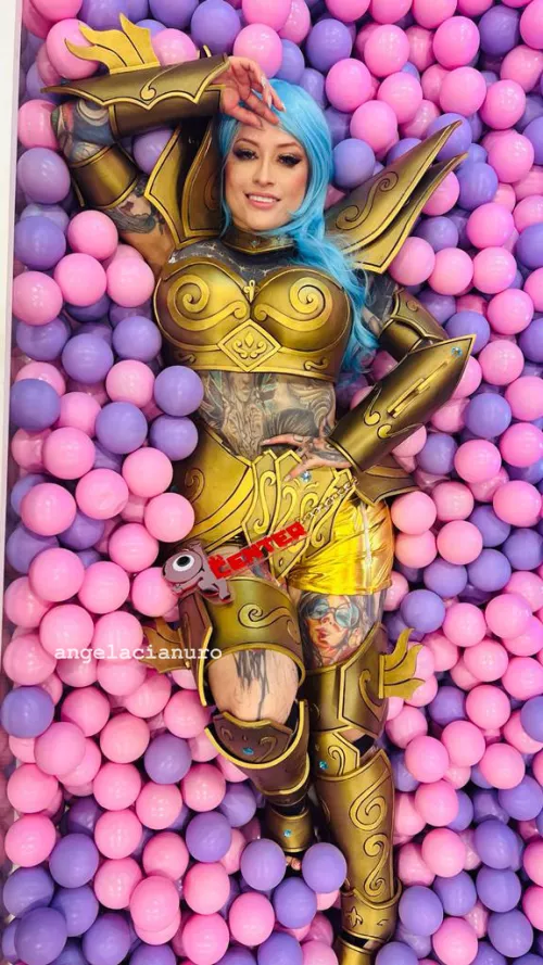 Pisces Aphrodite from Caballeros del zodiaco by Angela Cianuro