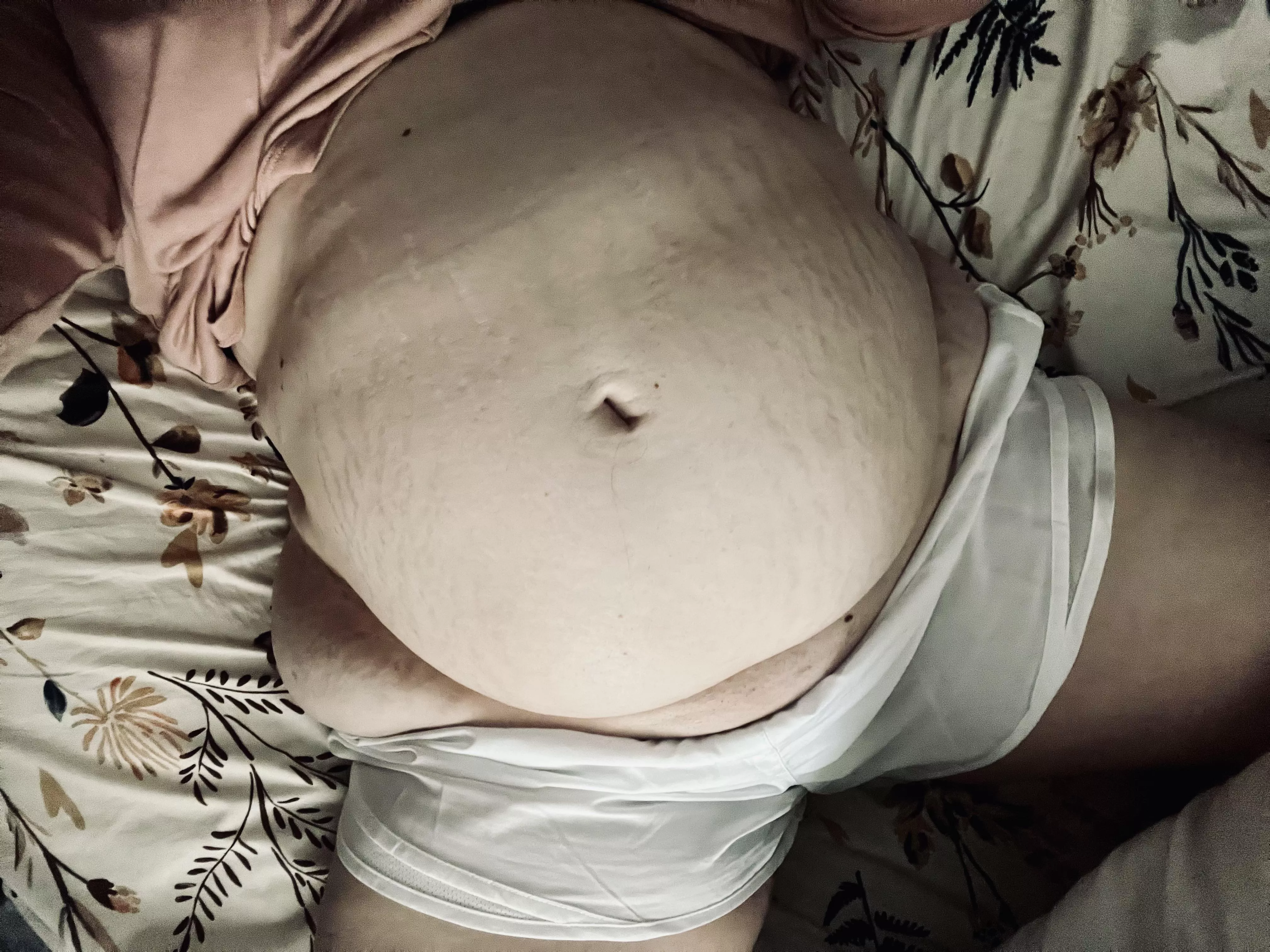 Someone come feed me