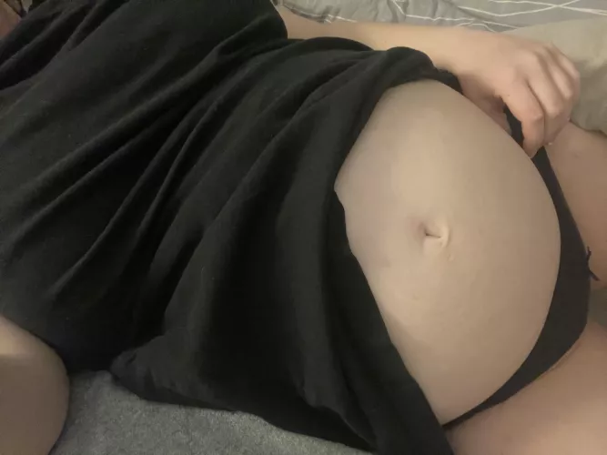 Universal Pregnancy Uniform: Oversized T-Shirt and Panties.👙 Which would you take off first? 😈