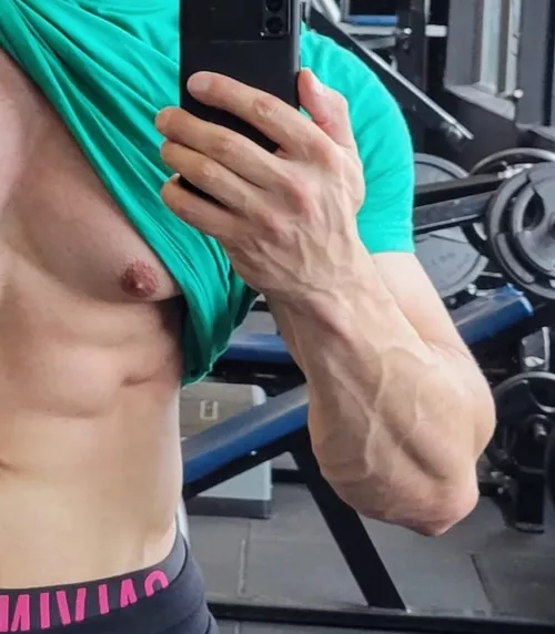 WORKING OUT 😁💪🏼