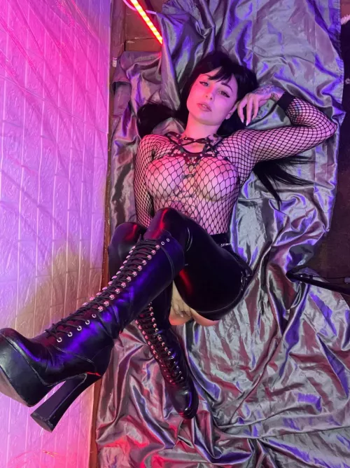 Your super slut babe