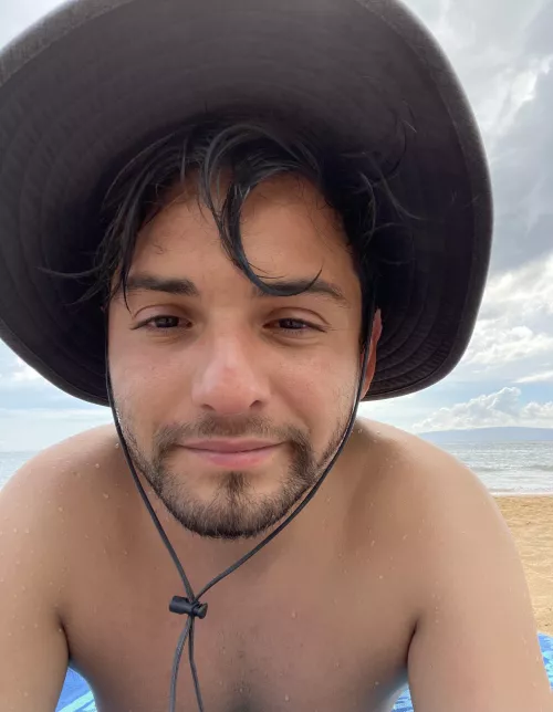 Aloha handsome people πΊ:)