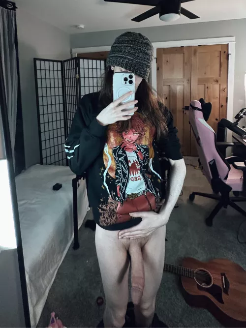 are skinny guys always hung like me?