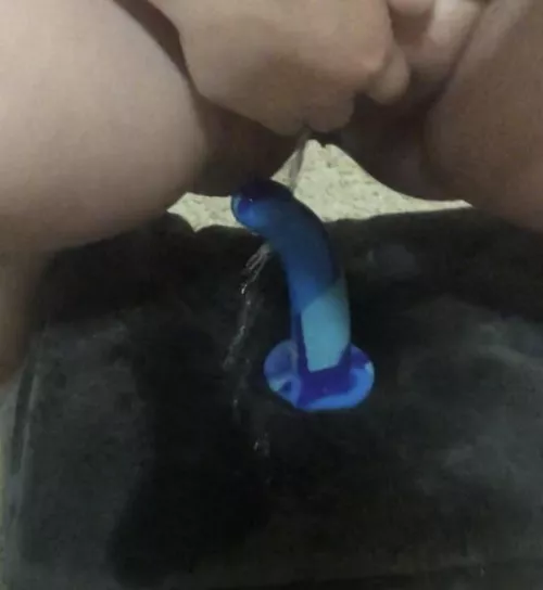 Can I let go on you while you play with yourself?