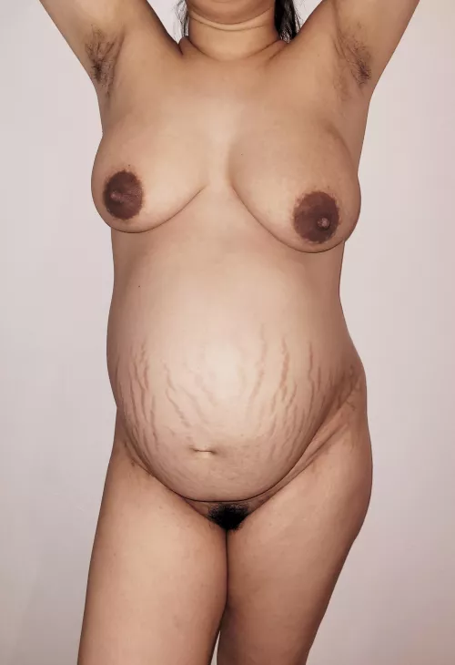 Do you like my hairy curvy body ?