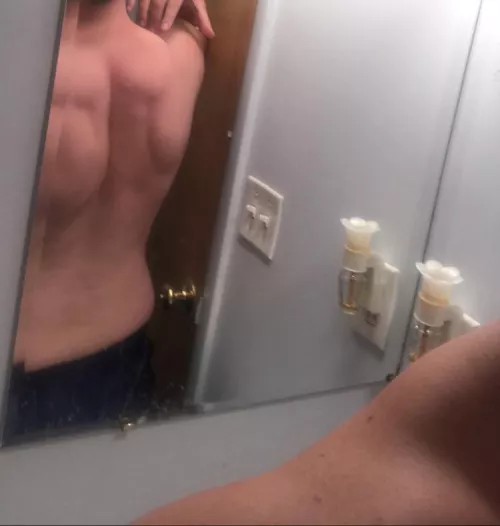 Don’t tease (M)e! Let’s make each other feel good! My DM’s are always open!