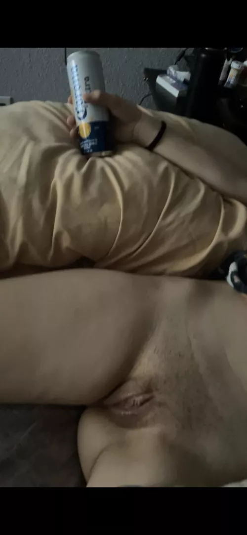 Feeling tipsy and looking for naughty tributes