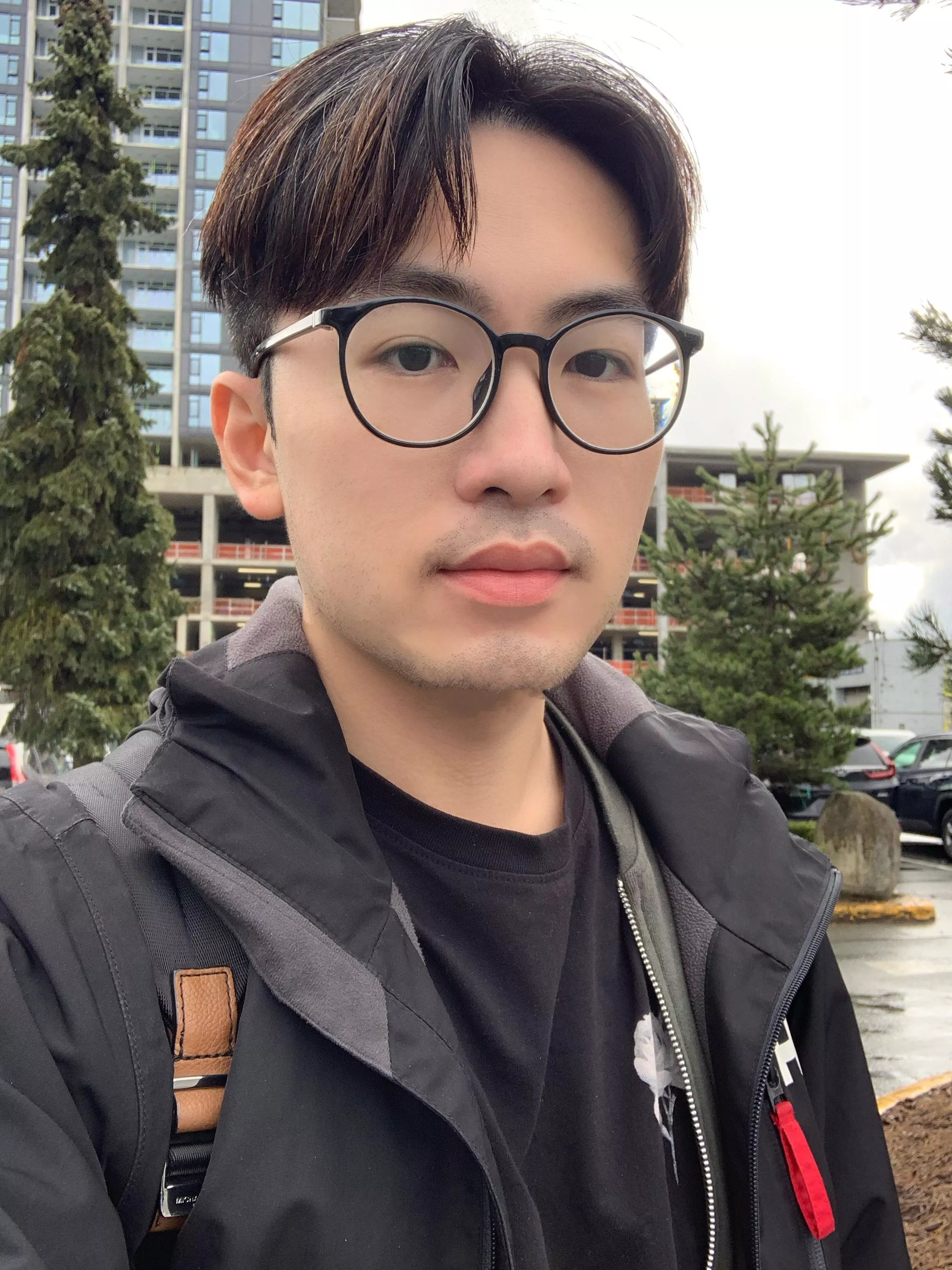 Has anyone made any decent connections because of this subreddit?