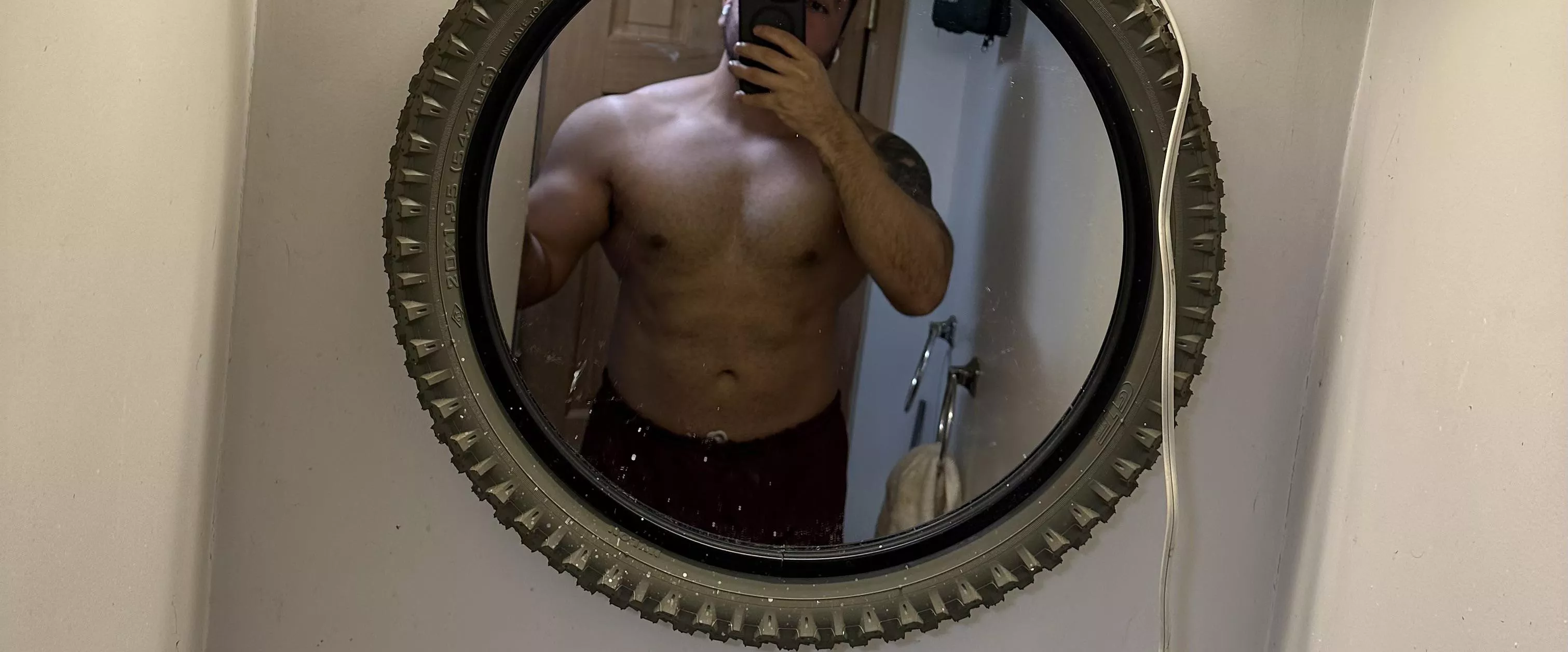 Looking for a female to sext my husband. Have fun ladies