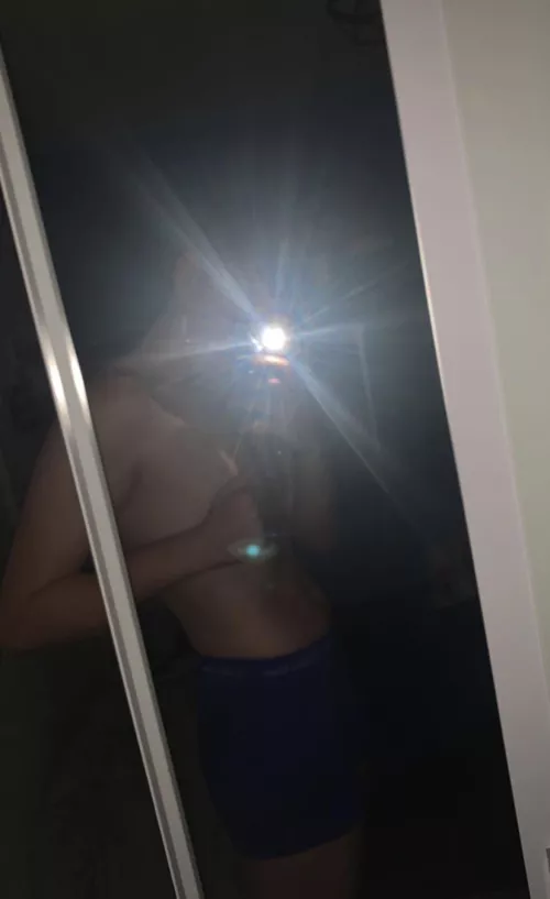 m4m bottom leicester