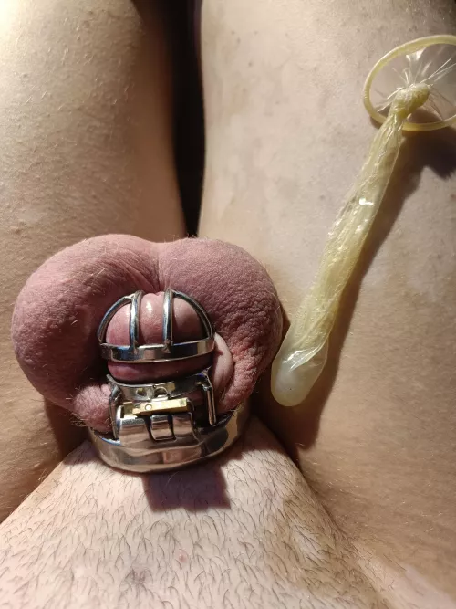 my gf got a me a gift from her last date night :3