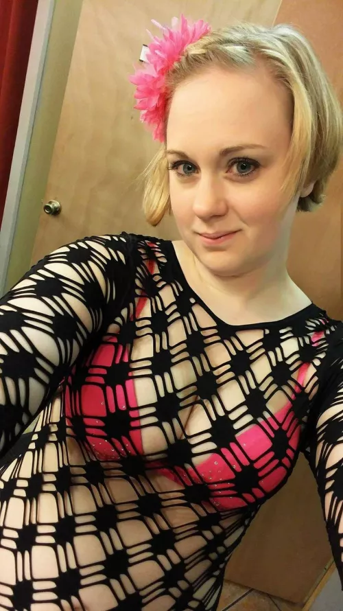 Over 2000 pics to choose from this is as mild as they get [f]