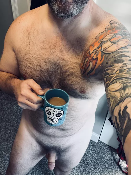 Slow start to the morning… anyone seen my robe? 😏