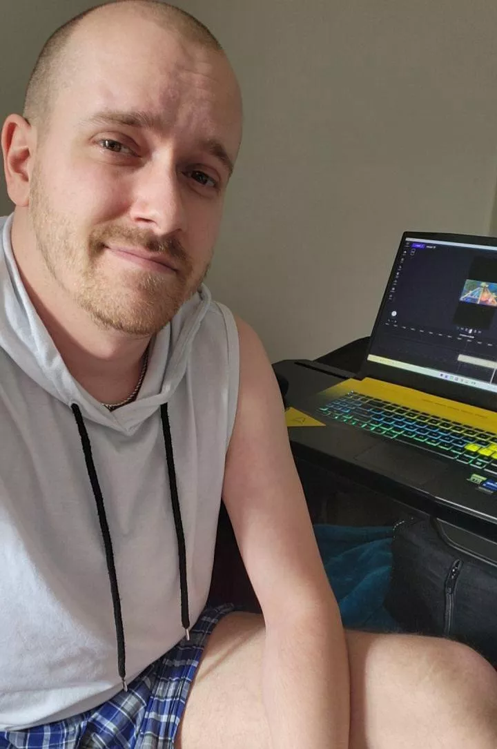 Stayed up late last night, learning how to use editing software Stayed up late last night, learning how to use editing software