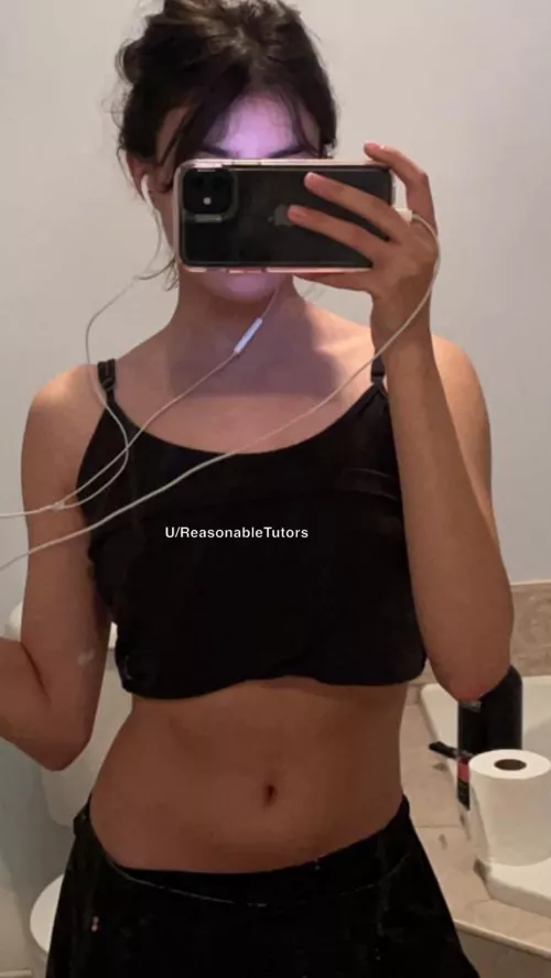 Been listening to music a lot lately 🎧 F18