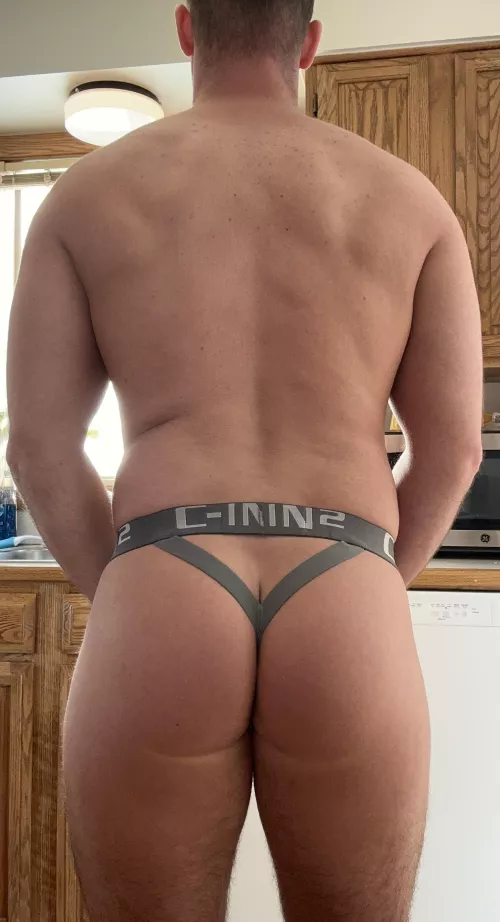 Can I get some help in the kitchen?