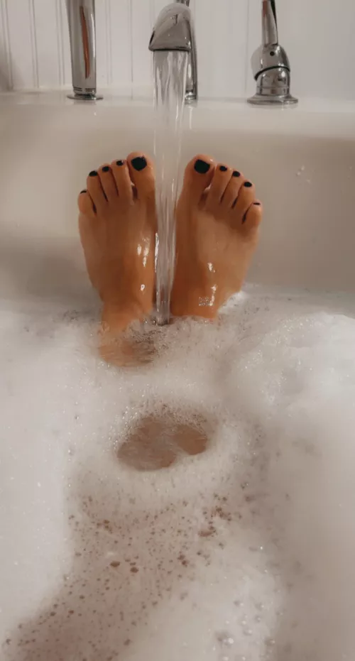 Do you like my feet?