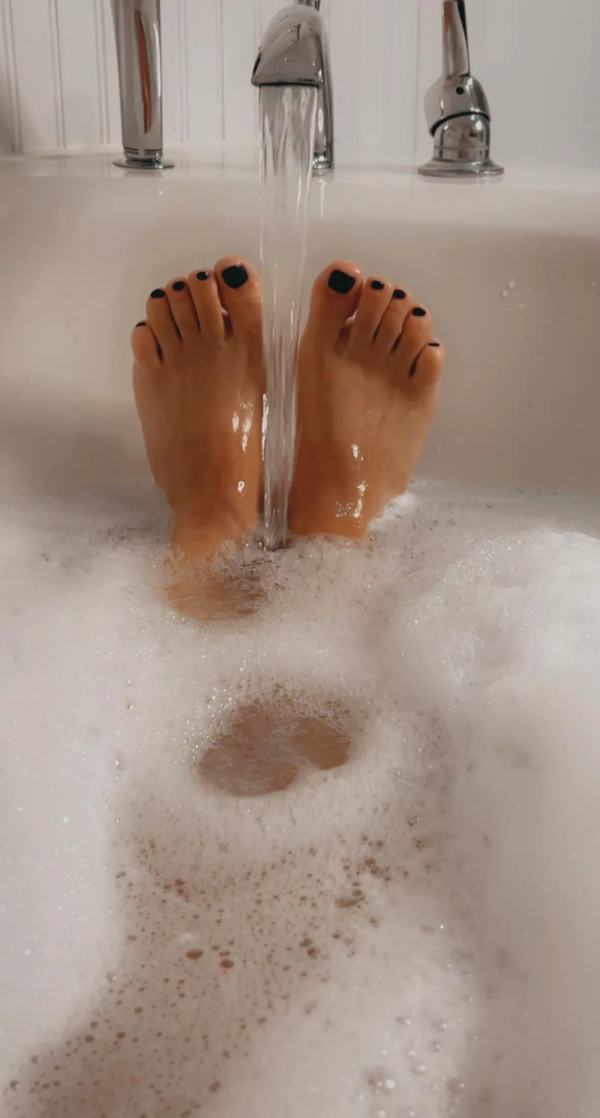 Do you like my feet?