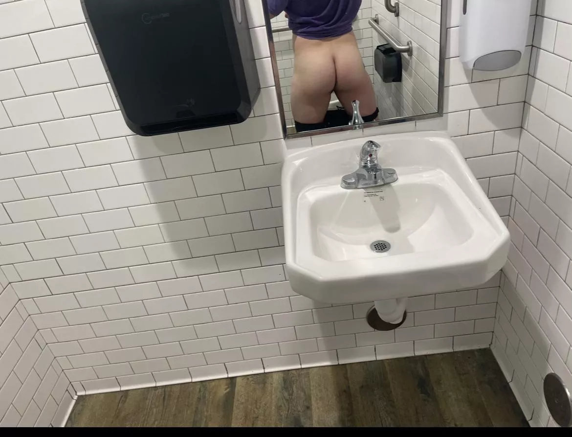 Feeling very slutty today