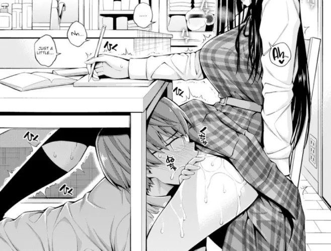 Good boys help mommy under the desk 🫶🏽