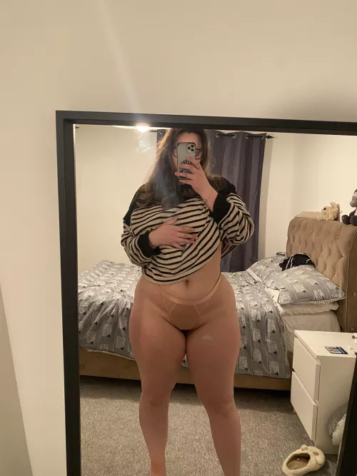 I bet you want to see more😘