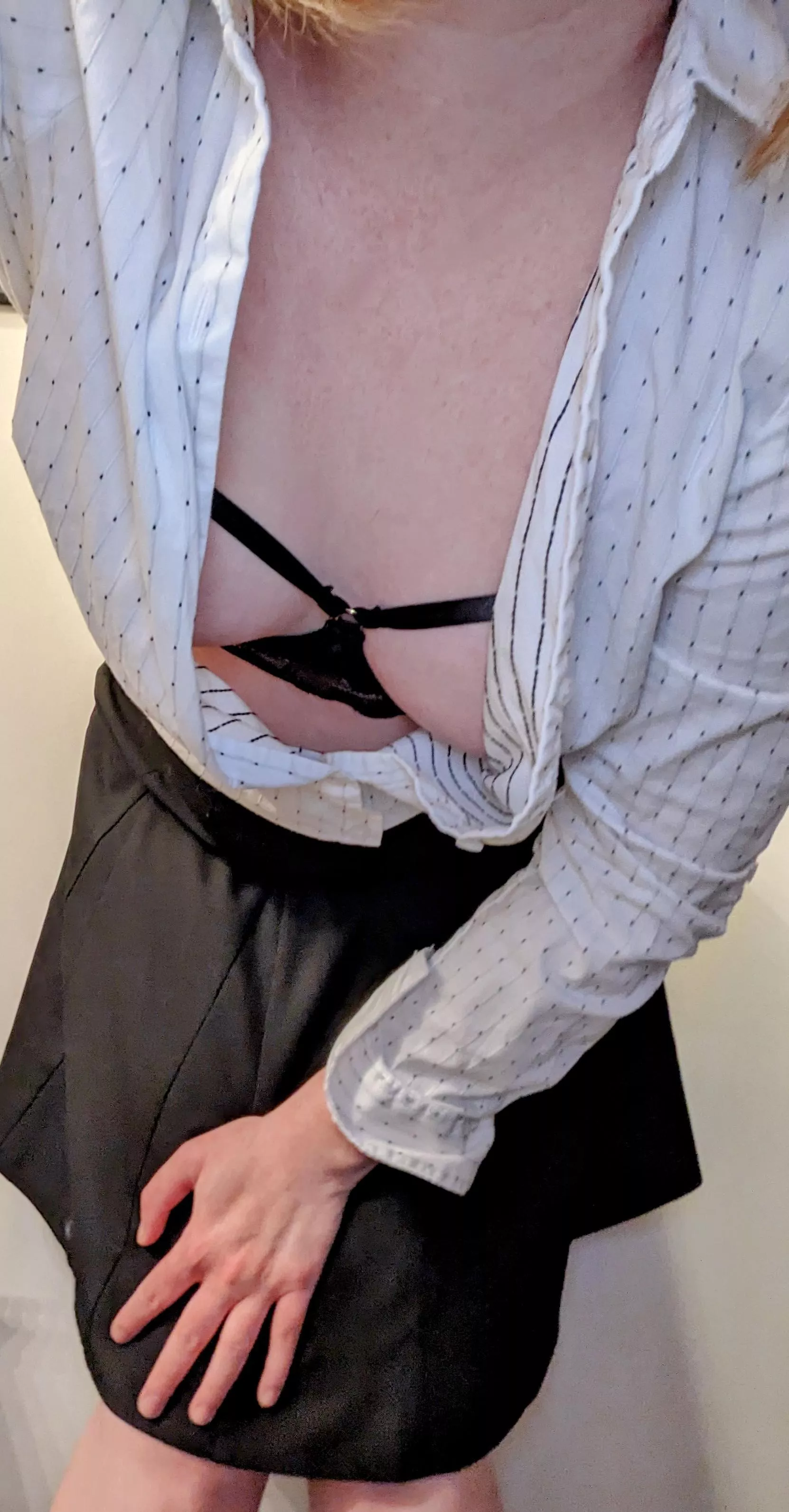 I think I dropped a contact.