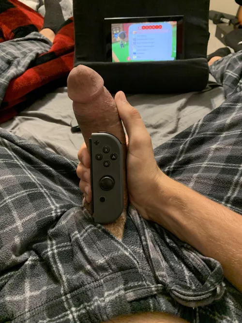 If my dick was just a bit bigger I’d be able to stack two controllers on it