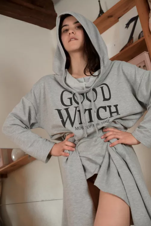 Oops, I pulled it up a tiny bit too much, especialy considering I forgot my panties