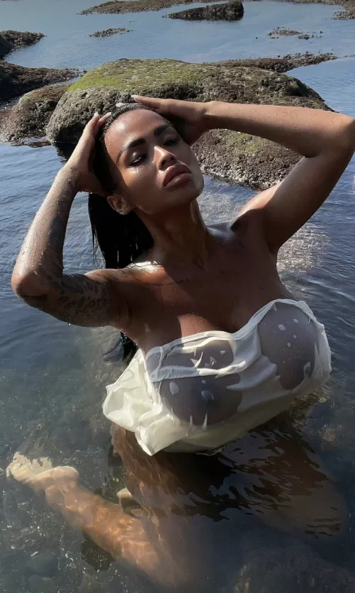 Sex on the beach is meant for me and you