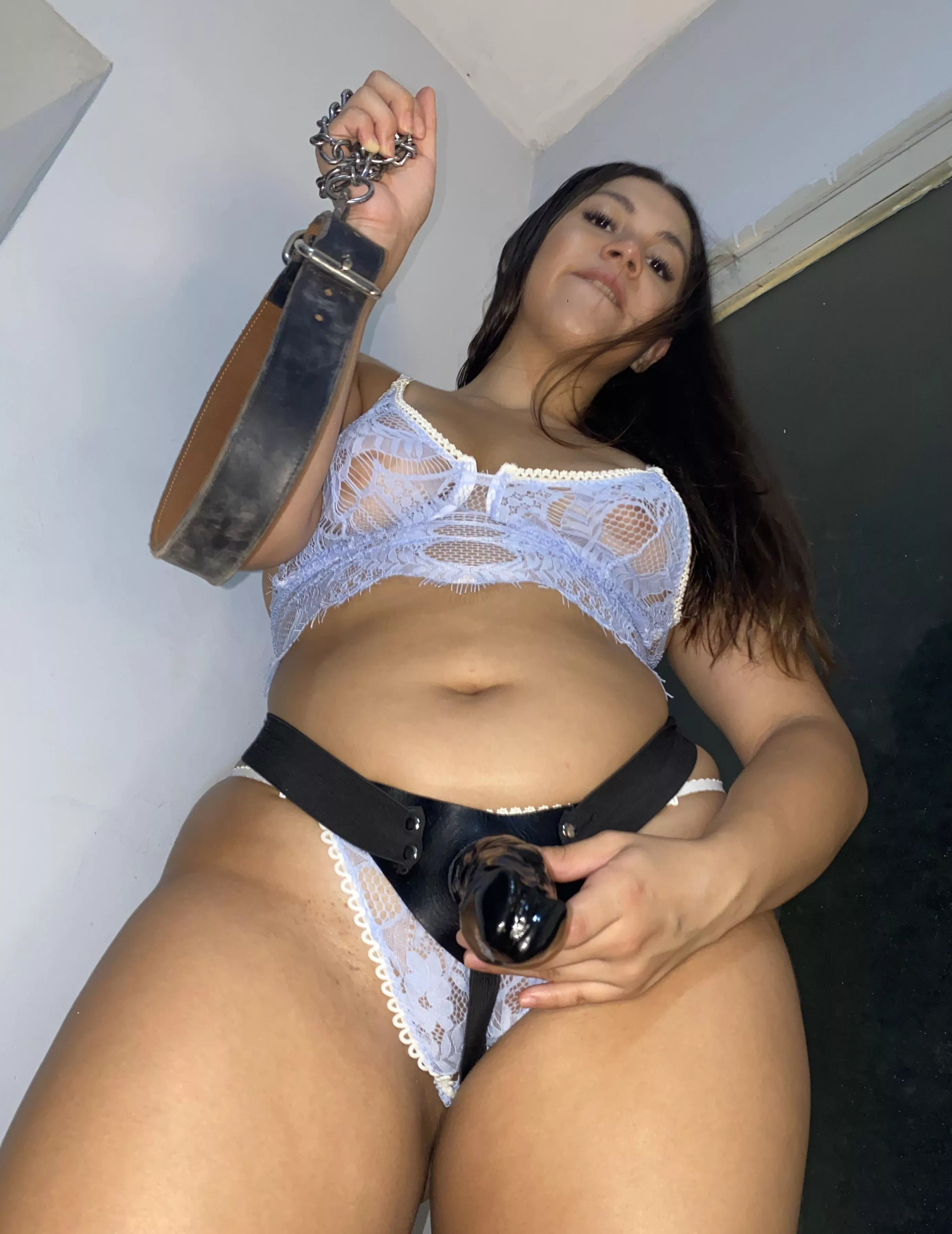 Shut up and obey puppy😈