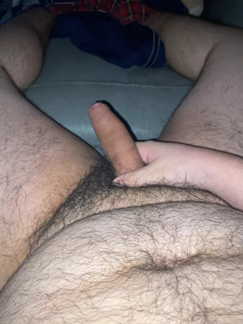 Someone get me hard?💜 (dm me💜💜)