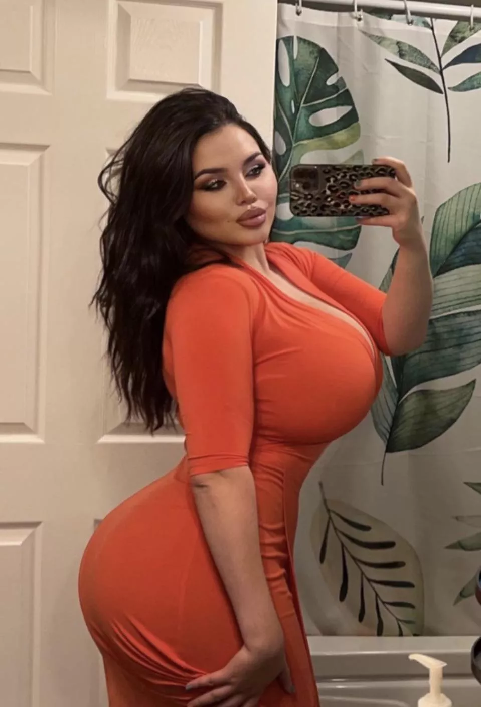 Those are some huge oranges