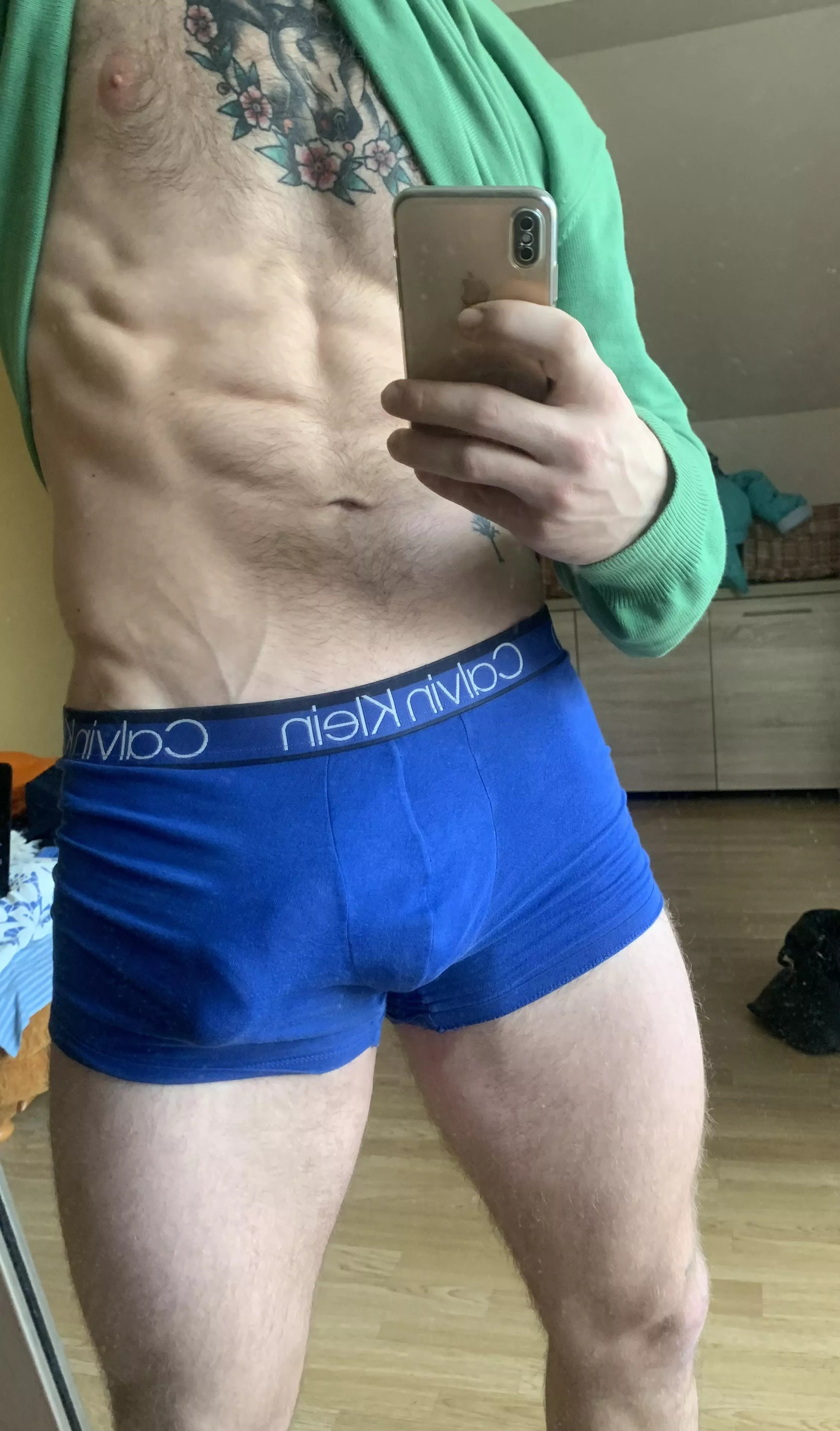 U dont need glasses for that