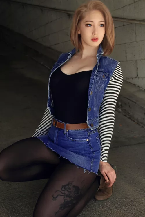Android 18 by caytiecosplay