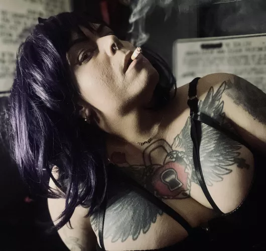 Anyone else smoke down to the filter?💋