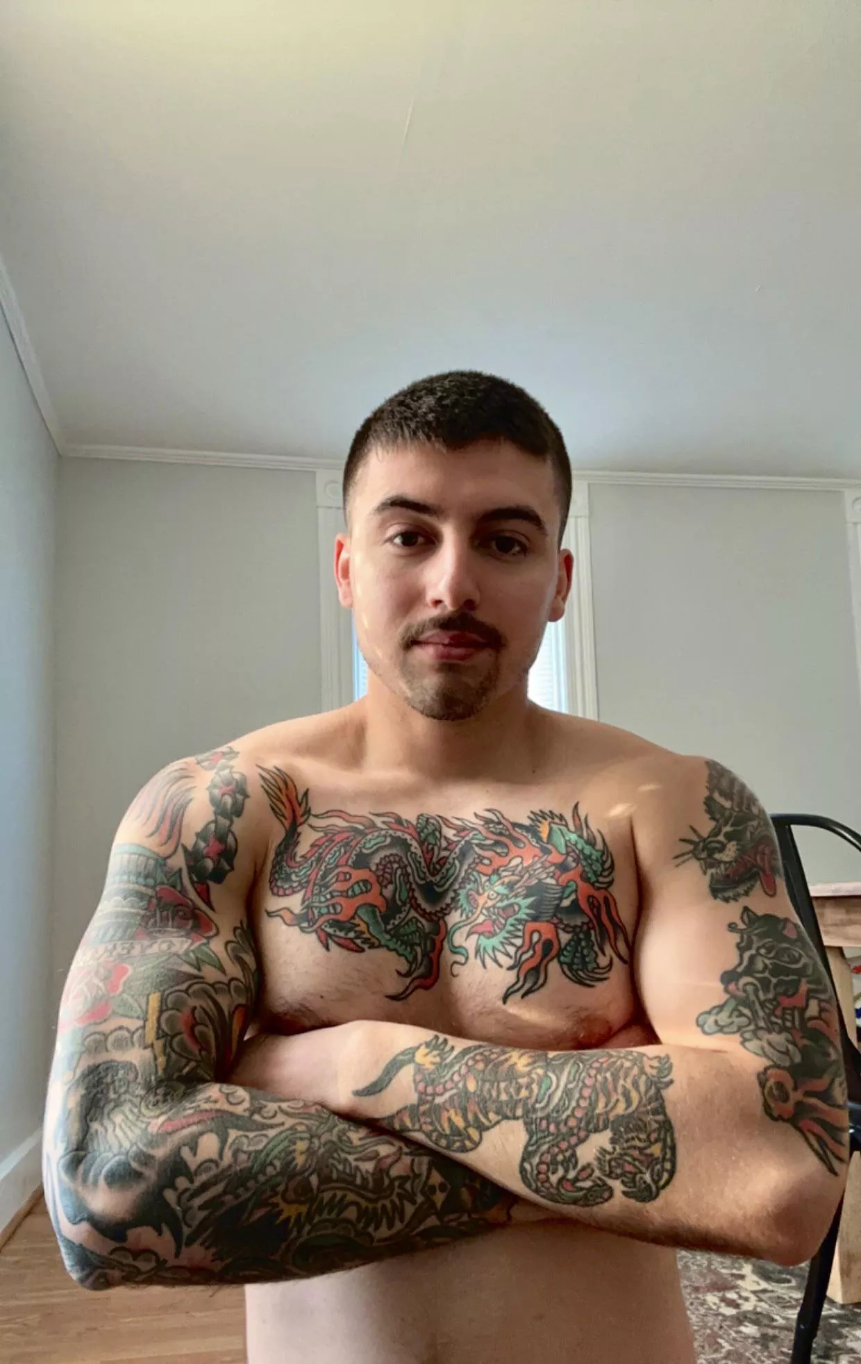 Anyone into tattooed dads? 😈