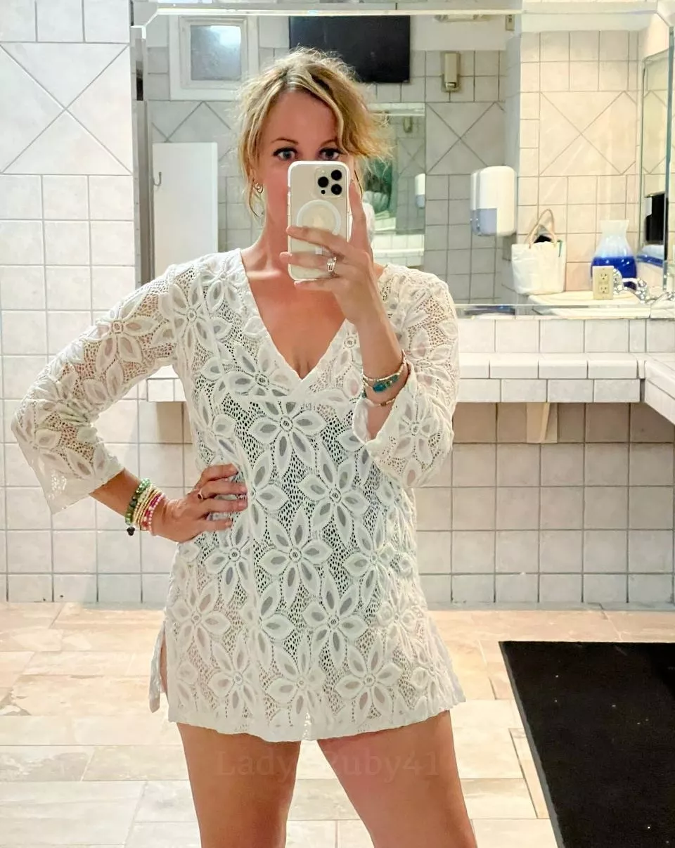 Cutest milfie monday