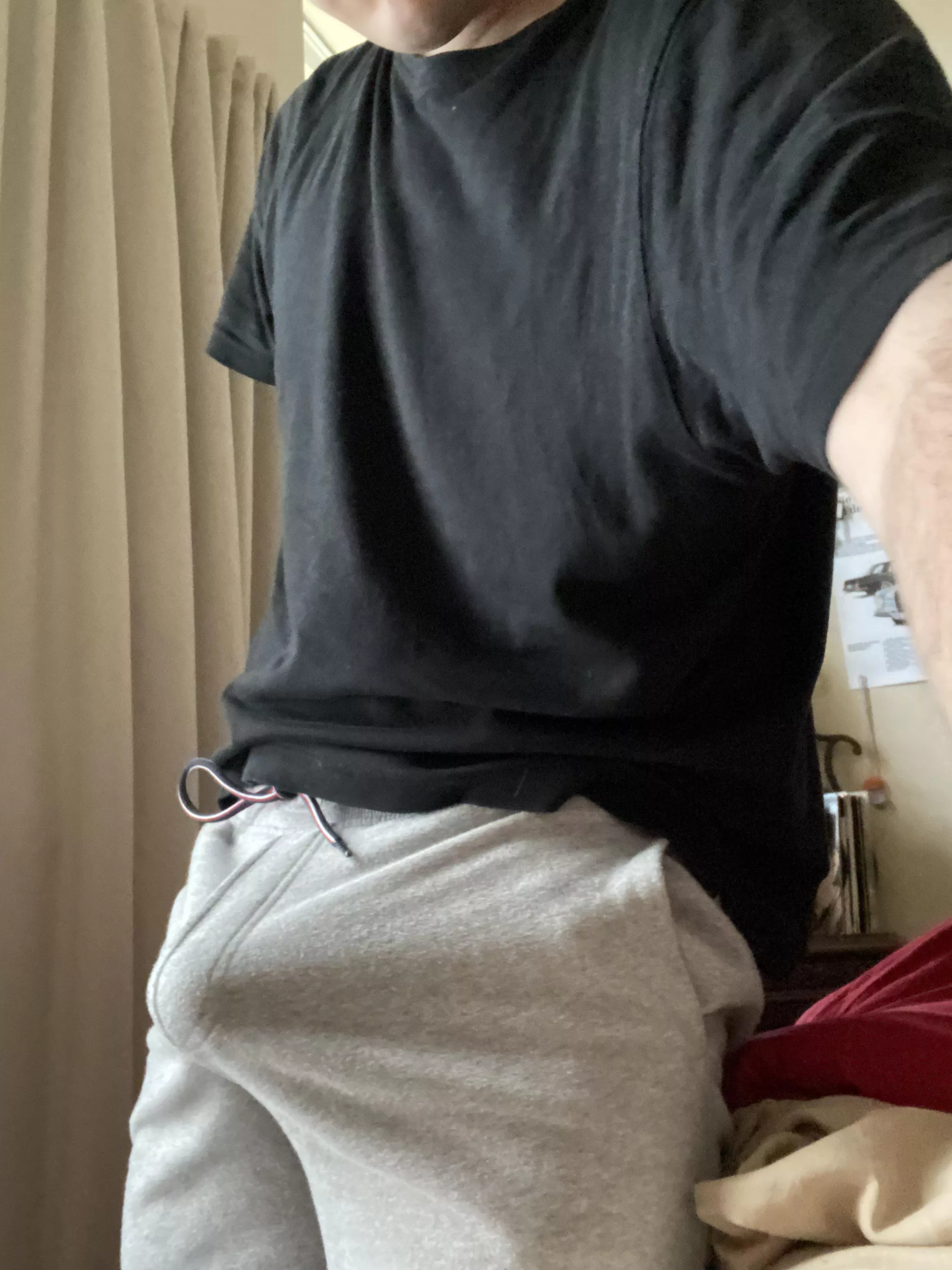 do these grey sweats fit?